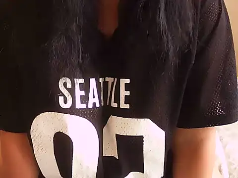 Snapshot of SashaWilde chatting on July 20, 8:00 am SashaWilde online show from July 20, 8:00 am