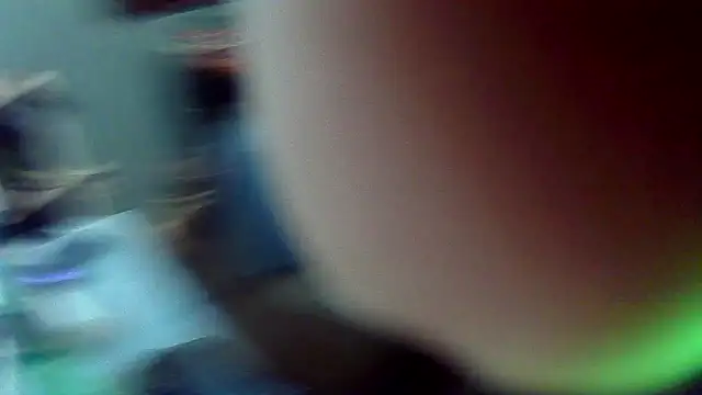 Spunwhiteboy1992 online show from November 28, 4:07 pm