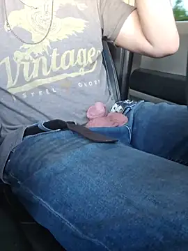 Spunwhiteboy1992 online show from May 18, 12:22 am