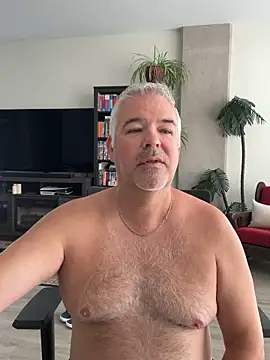 aarosteev2 online show from April 21, 1:39 pm