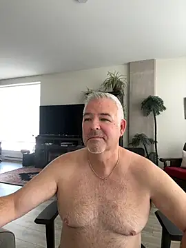 aarosteev2 online show from October 24, 2:38 pm