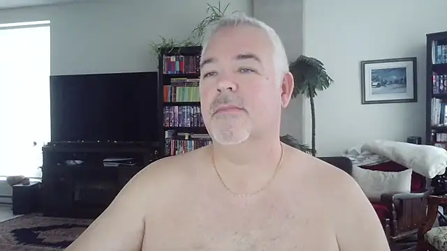 aarosteev2 online show from October 31, 2:35 pm