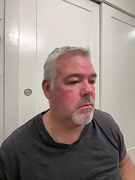 aarosteev2 online show from December 16, 2:49 pm