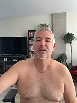 aarosteev2 online show from February 6, 1:18 pm