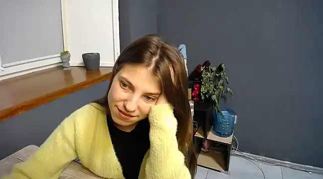 Snapshot of felicity_gold chatting on March 6, 10:52 am felicity gold online show from March 6, 10:52 am