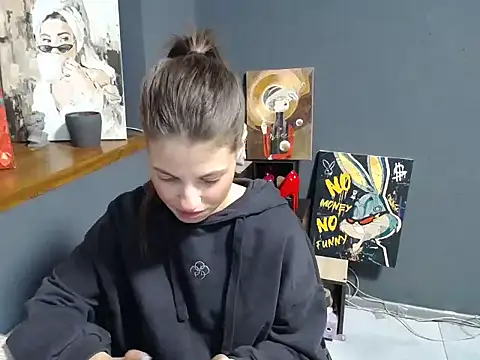 felicity gold online show from February 17, 7:27 am