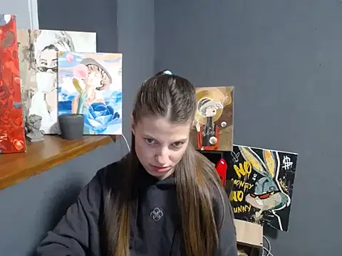 felicity gold online show from April 24, 6:37 am