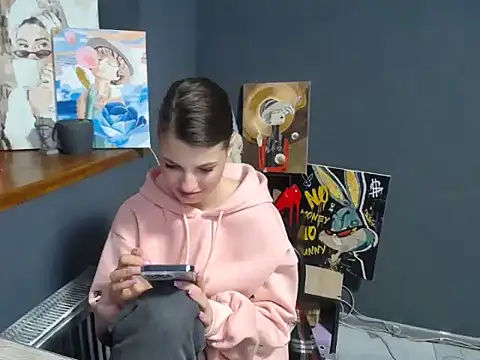 felicity gold online show from March 27, 8:26 am