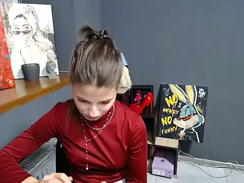 Snapshot of felicity_gold chatting on October 28, 7:18 am felicity gold online show from October 28, 7:18 am