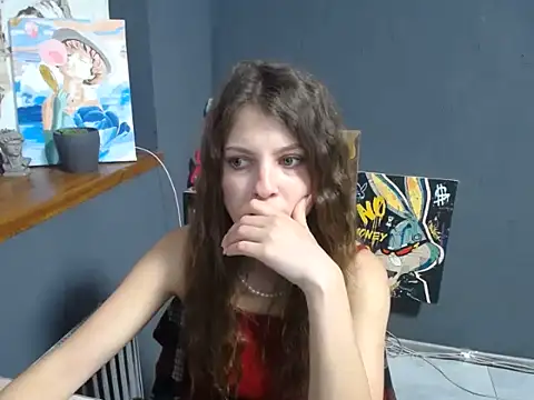 Snapshot of felicity_gold chatting on May 25, 6:23 am felicity gold online show from May 25, 6:23 am
