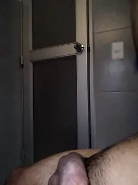 Snapshot of Juan8521 chatting on September 12, 5:07 am Juan8521 online show from September 12, 5:07 am