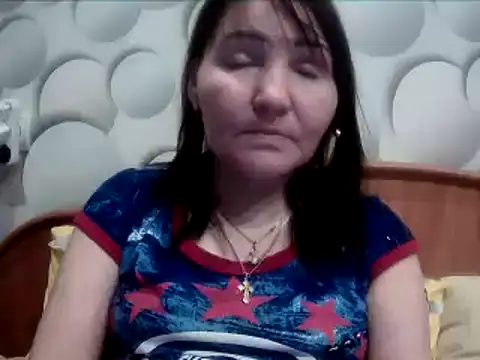 ClaireSunset online show from March 13, 6:46 pm