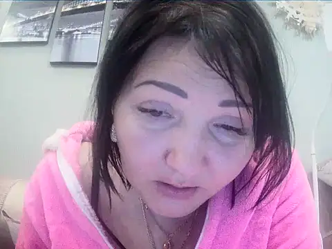 ClaireSunset online show from December 15, 5:20 pm