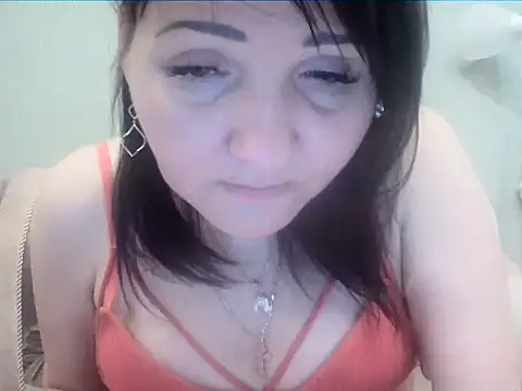 ClaireSunset online show from October 29, 6:29 pm