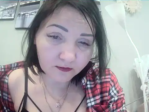 ClaireSunset online show from January 7, 4:59 pm