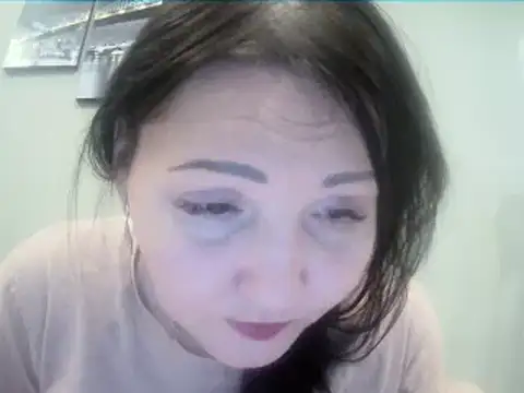 ClaireSunset online show from February 1, 5:33 pm