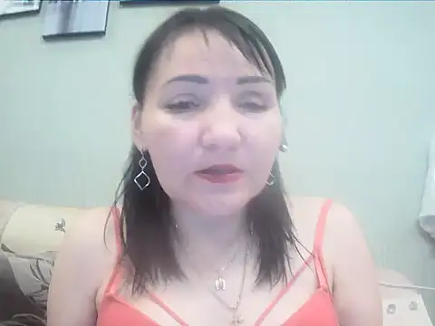 ClaireSunset online show from October 10, 6:20 pm