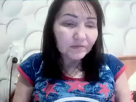 ClaireSunset online show from March 4, 6:26 pm