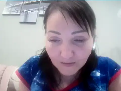 ClaireSunset online show from January 14, 6:00 pm