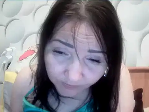 ClaireSunset online show from March 25, 6:07 pm