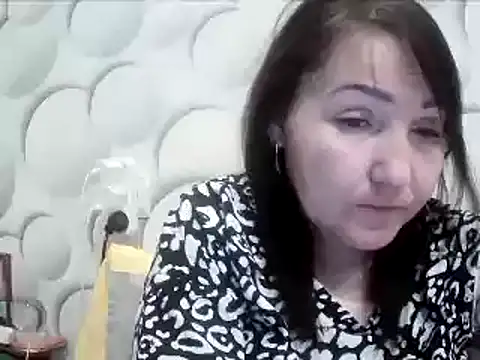 ClaireSunset online show from March 23, 5:57 pm