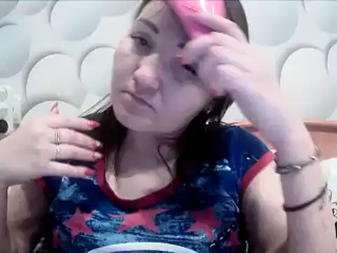 ClaireSunset online show from March 22, 6:20 pm