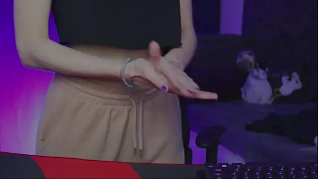 Kathleen Meow online show from January 3, 12:51 pm