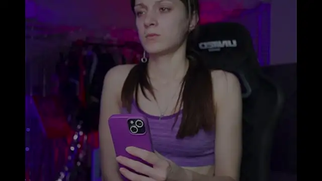 Kathleen Meow online show from October 18, 6:43 pm