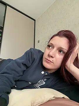 Kathleen Meow online show from June 2, 11:43 am