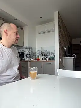 DonorDi online show from February 12, 9:20 am