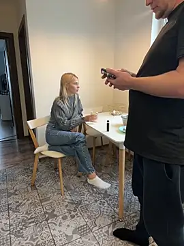 DonorDi online show from November 4, 1:15 pm