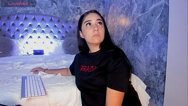 Belliinda 21 online show from October 22, 7:02 pm