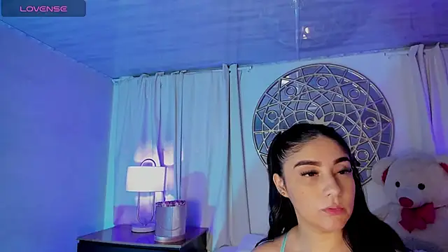 Belliinda 21 online show from January 15, 7:06 pm