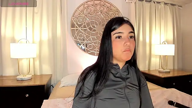 Snapshot of Belliinda_21 chatting on July 12, 7:04 pm Belliinda 21 online show from July 12, 7:04 pm