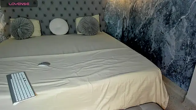 Belliinda 21 online show from November 27, 6:41 pm