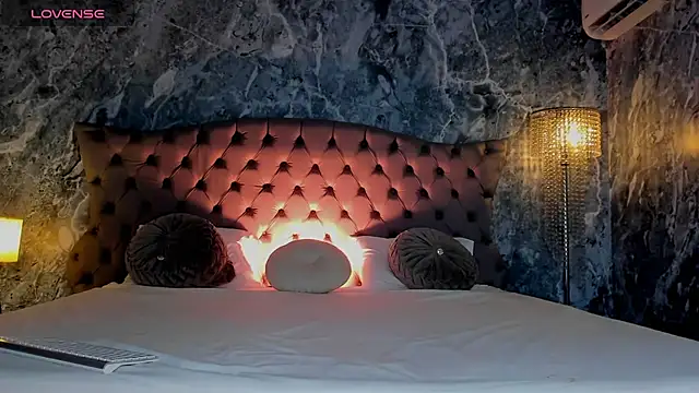 Belliinda 21 online show from March 12, 7:18 pm