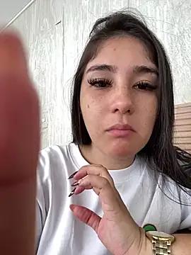 Belliinda 21 online show from April 15, 6:01 pm