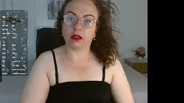 Snapshot of Tania_Goddess_ chatting on September 17, 2:08 pm Tania Goddess online show from September 17, 2:08 pm