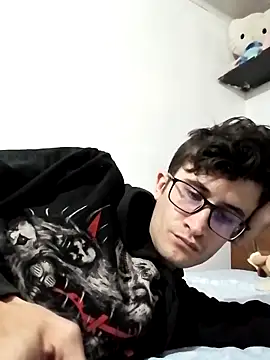 Loggan donnelly online show from December 16, 8:57 pm