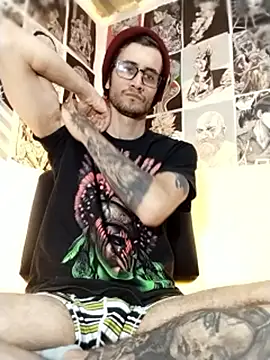 Loggan donnelly online show from April 10, 7:10 pm