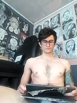 Loggan donnelly online show from February 4, 6:36 pm