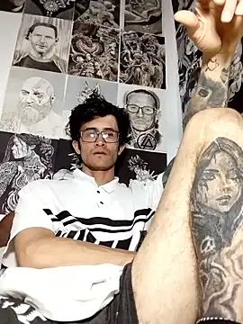 Loggan donnelly online show from March 23, 1:50 am