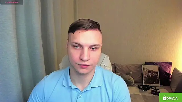 handsome guy01 online show from April 15, 5:06 pm