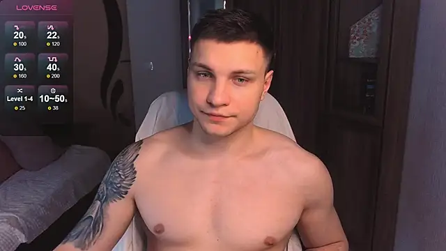 handsome guy01 online show from February 9, 6:37 pm