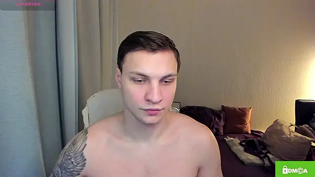 handsome guy01 online show from March 29, 3:35 pm