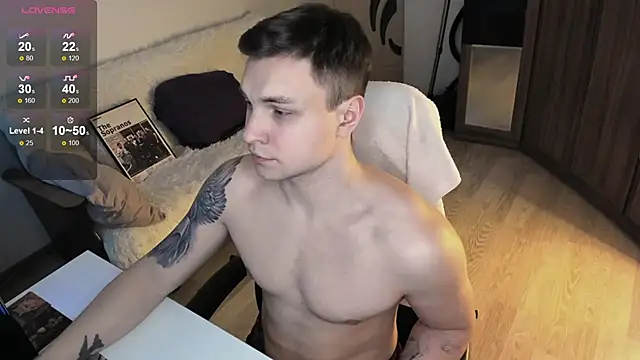 handsome guy01 online show from October 1, 10:20 am