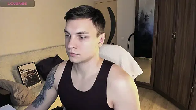 handsome guy01 online show from October 8, 3:13 pm