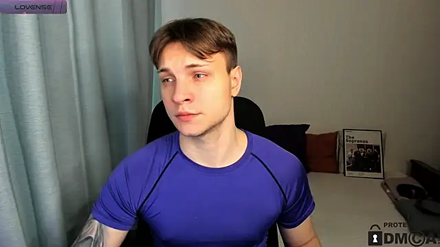 handsome guy01 online show from February 7, 1:19 pm