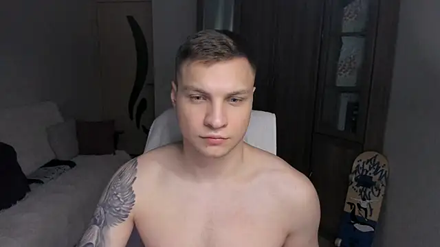 handsome guy01 online show from September 9, 5:44 pm