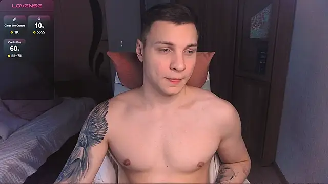 handsome guy01 online show from February 11, 6:22 pm